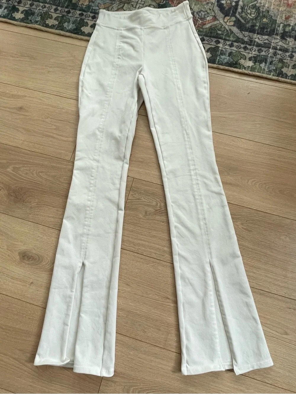 ALO YOGA Size XS woman Flare  open legs tight leggings pants